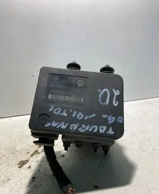 Volkswagen Touran I ABS Pump 1K0907379AC 00005305H0 10096003593
