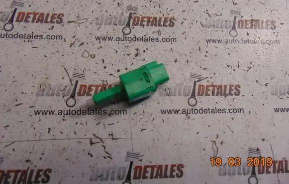Toyota Verso Brake pedal sensor switch