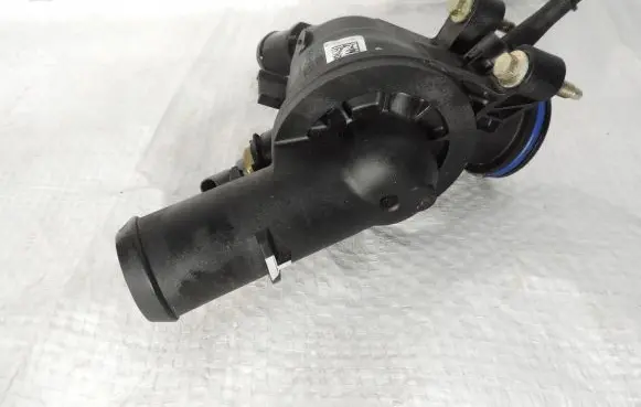 Ford Kuga III Thermostat housing HG9Q-9K478-CB