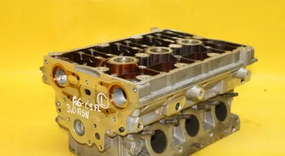 Audi A4 S4 B6 8E 8H Engine head 06C103373F