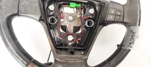 Volvo V50 Steering wheel buttons/switches 