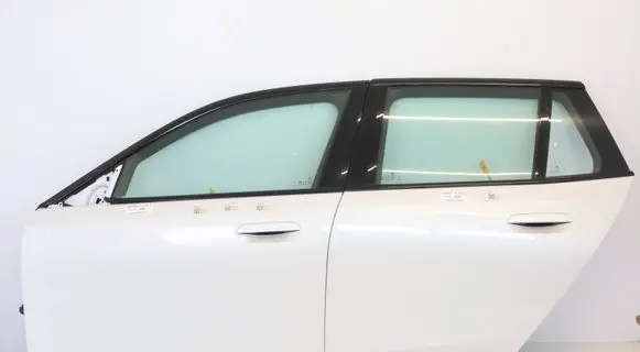BMW 5 G60 G61 Front door 3215658886