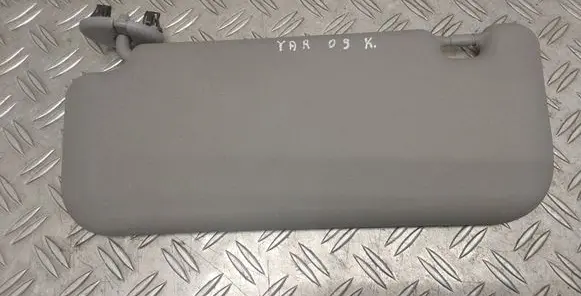 Toyota Yaris Sun visor