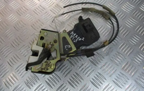 Mazda 2 Rear door lock