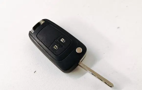 Opel Insignia A Ignition key/card 13500233