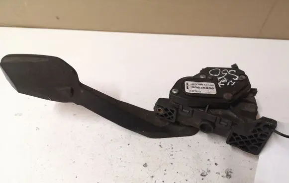 Volvo S60 Accelerator throttle pedal 6PV00853703 30636006