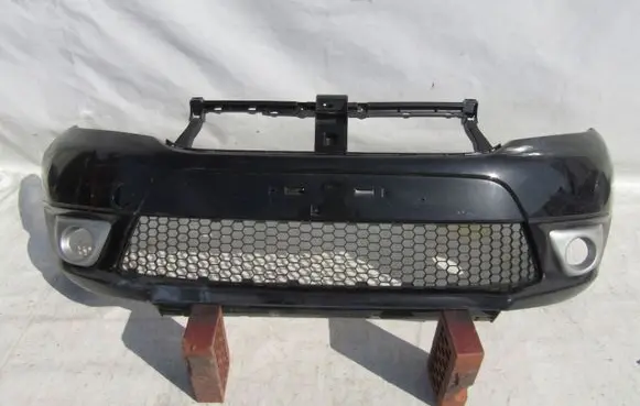 Dacia Sandero Front bumper