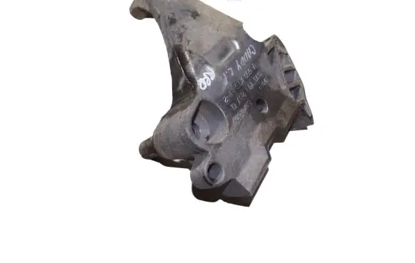 Volkswagen Caddy Engine mounting bracket 03G199207G