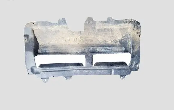 Citroen C3 Engine splash shield/under tray