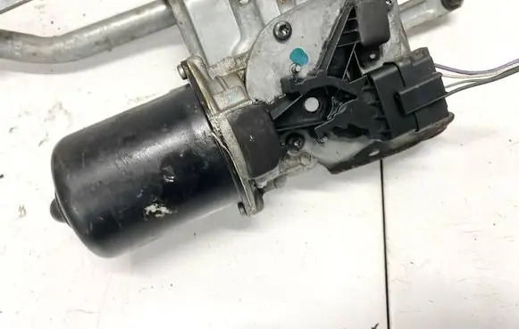 Renault Scenic II - Grand scenic II Wiper motor