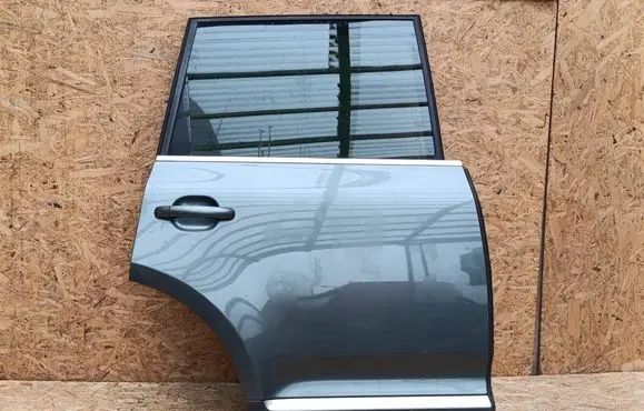 Volkswagen Touareg I Rear door 43R000023 E000233