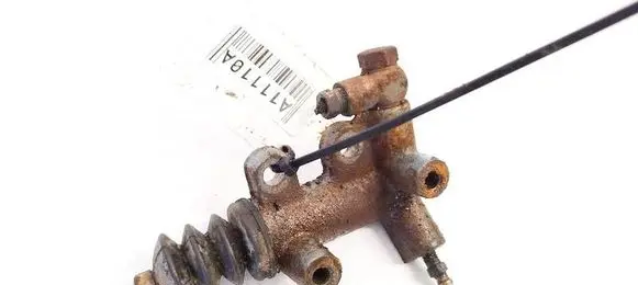 Toyota Yaris Clutch master cylinder 
