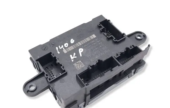 Land Rover Range Rover Sport L461 Door control unit/module R8E214D617AA