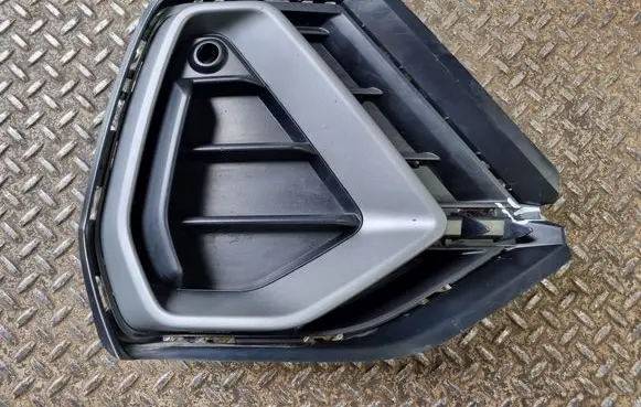 Audi Q3 F3 Front bumper lower grill 83A807682D