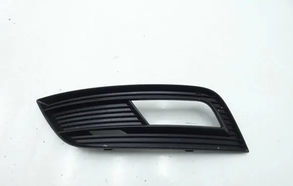 Audi A4 S4 B8 8K Front fog light trim/grill 8K0807681K