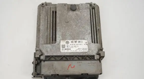 Volkswagen PASSAT B7 Engine control unit/module 03C907309D 0261S06338
