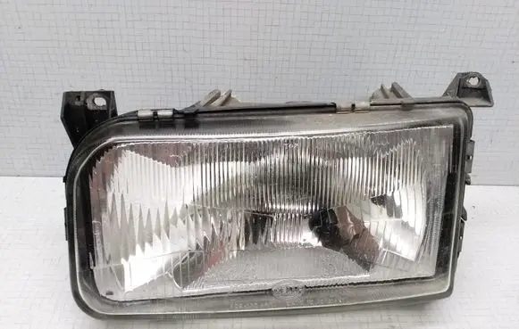 Volkswagen PASSAT B3 Headlight/headlamp 357941015P 1EH00545437 13347900LI