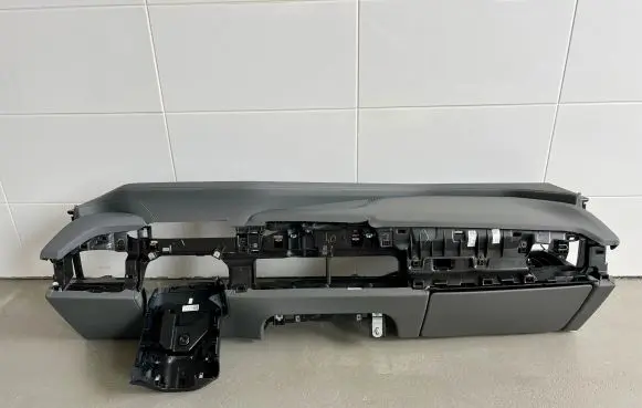 BMW 7 G70 Dashboard 7884023