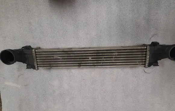 Mercedes-Benz E W211 Intercooler radiator A2115001102 2115001102