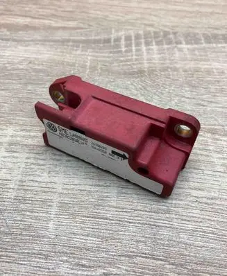 Volkswagen Golf IV Airbag deployment crash/impact sensor IJ0909606D 5WK42350 SME