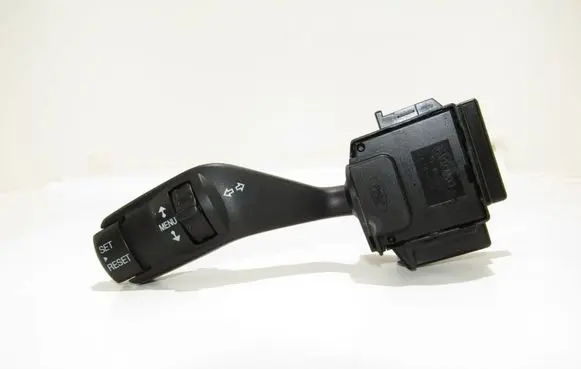 Ford Focus Light switch 17d9401