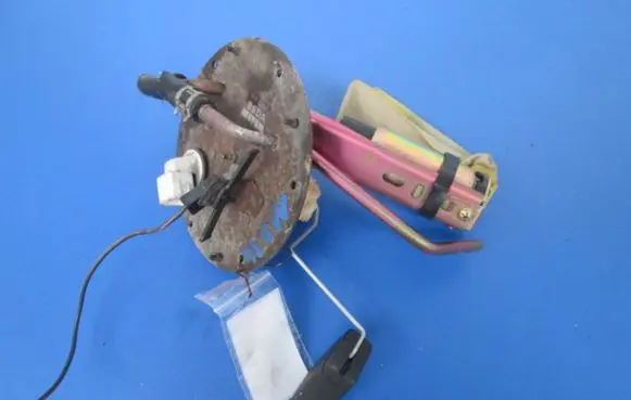 Mazda 323 In-tank fuel pump
