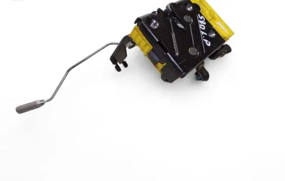 Volvo S80 Front door lock 8650547