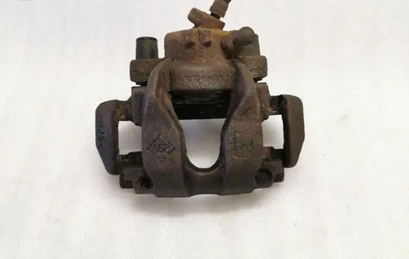 Dacia Sandero Front brake caliper 410104961R