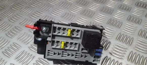 Opel Corsa D Fuse box set 