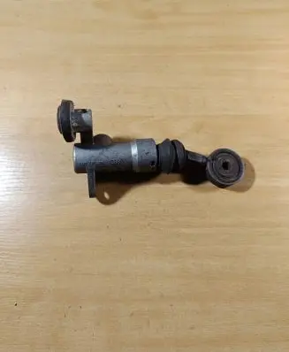 Audi A4 S4 B5 8D Clutch master cylinder 8D1721401