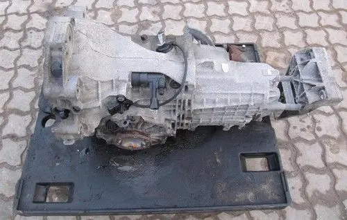 Porsche Boxster 986 Manual 5 speed gearbox 98630001022