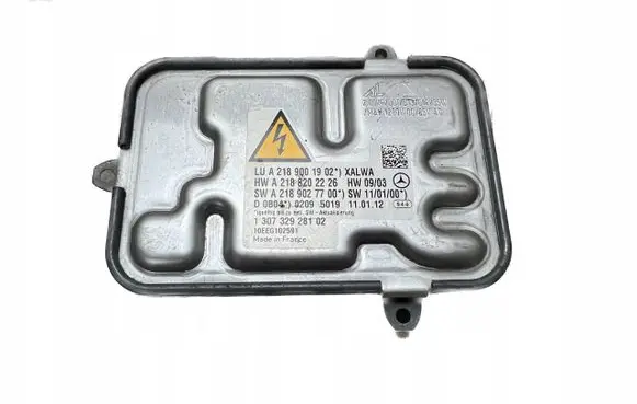 Mercedes-Benz CLS C218 X218 LED ballast control module A2188202226
