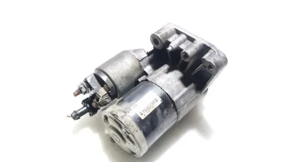Citroen C4 I Picasso Starter motor M000T32271