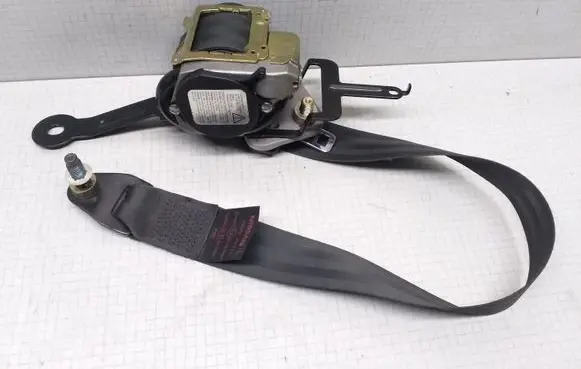 Nissan Primera Front seatbelt 86885AV710