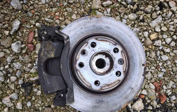 Renault Trafic III (X82) Front wheel hub spindle knuckle