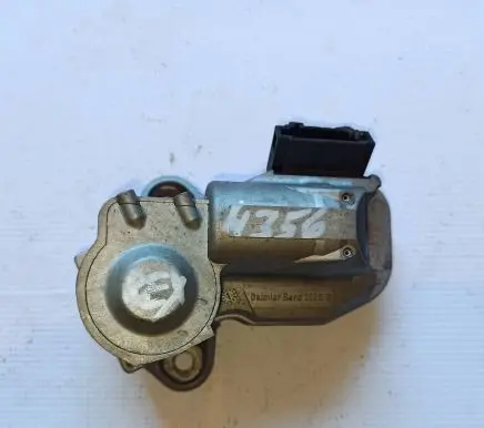 Steering wheel lock