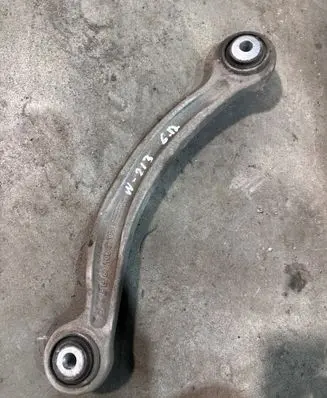 Rear control arm