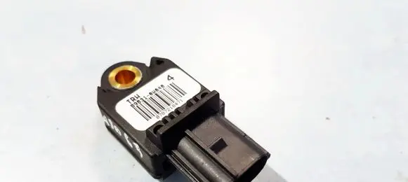 Lexus IS 220D-250-350 Airbag deployment crash/impact sensor 898310W040 89831-0W040