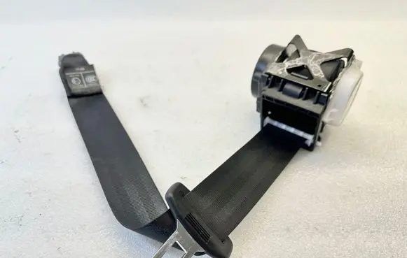Audi A6 Allroad C7 Rear seatbelt 4G8857805H 306865700G48 20414