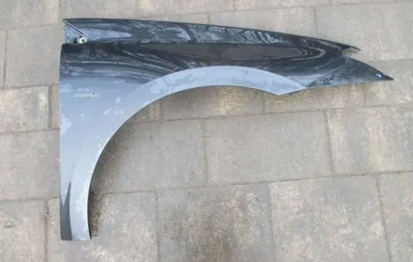 Renault Laguna III Fender BOTNIK