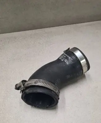Volkswagen Tiguan Intercooler hose/pipe 1K0145838AH 5N0145762AM