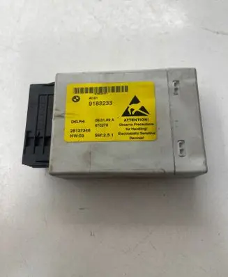 BMW 5 E60 E61 Center console control module 9183233 670279 28137346