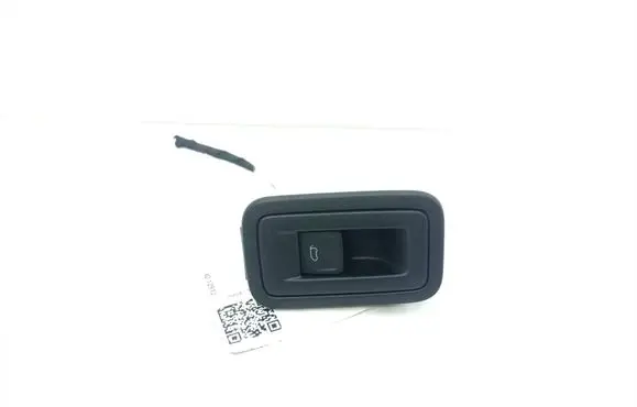 Volkswagen Transporter - Caravelle T6 Tailgate opening switch 7LA867375 7LA868247K 7E0858099A