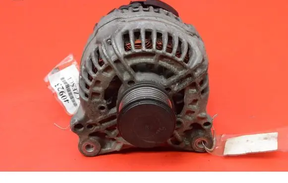 Volkswagen PASSAT B5.5 Generator/alternator 06F903023F
