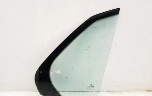 Rear vent window glass