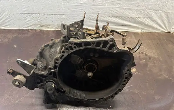 Toyota Corolla Verso E121 Manual 6 speed gearbox 