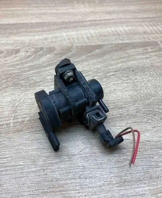 Opel Zafira A Turbo solenoid valve 09158200 4534375 WithPlug