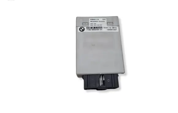 BMW 3 E90 E91 Tow bar trailer control unit/module 6850497 71606850497