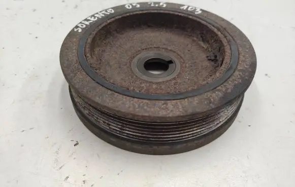 KIA Sorento Crankshaft pulley