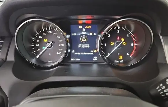 Land Rover Evoque I Speedometer (instrument cluster) JJ3210F844ED IMPRK1551889